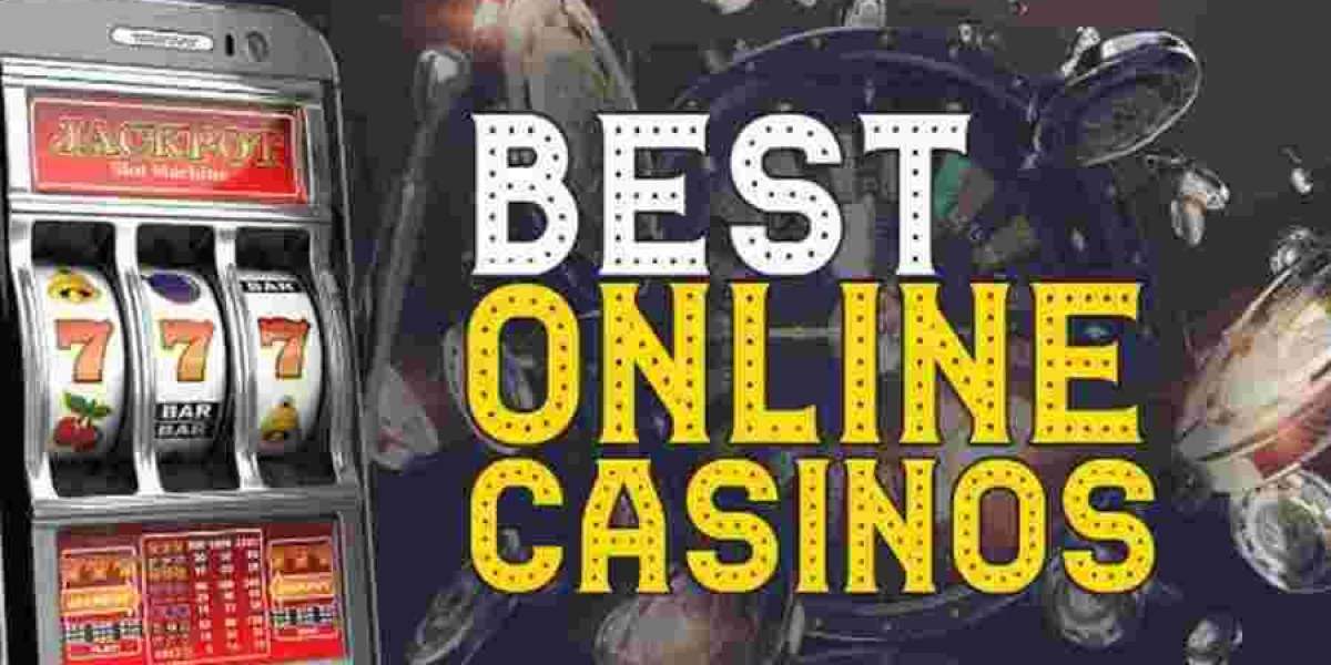 Rolling the Digital Dice: Mastering the Art of Online Casino Play