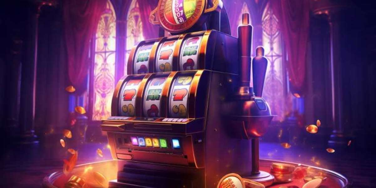 Mastering the Art: How to Play Online Slot