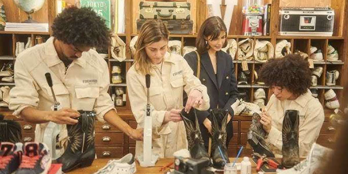 Golden Goose Stardan Sneakers all it was not fashion alone that brought