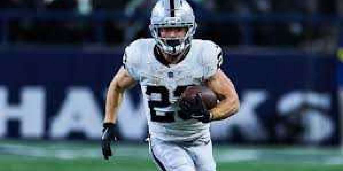 Ex-Raiders Star Now Moving into Create-or-Crack Year With Fresh new Employees