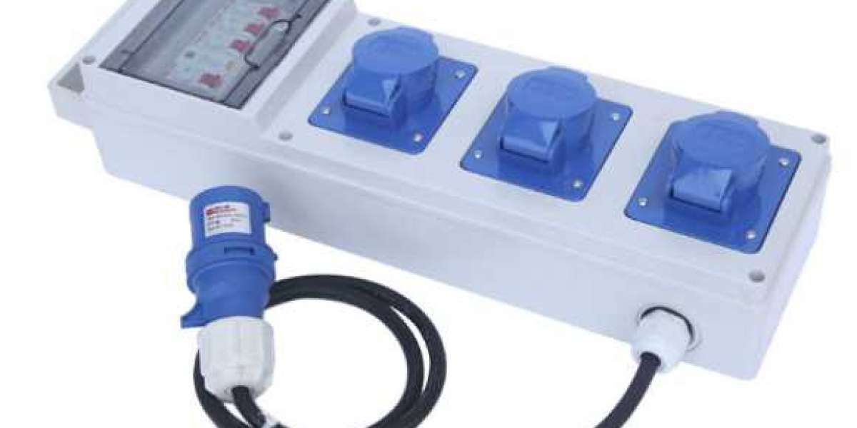 Nante Are Community Maker Spaces Helpful for Upcycling Electrical Housings