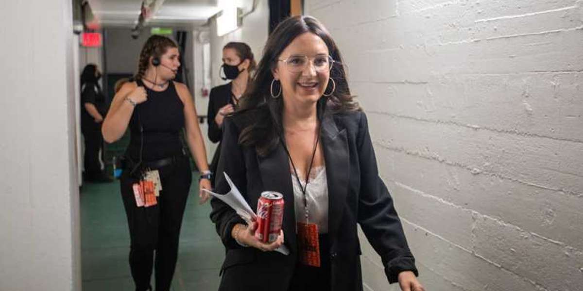 Paramount Expansion: Acquisition Plans & MMA Event