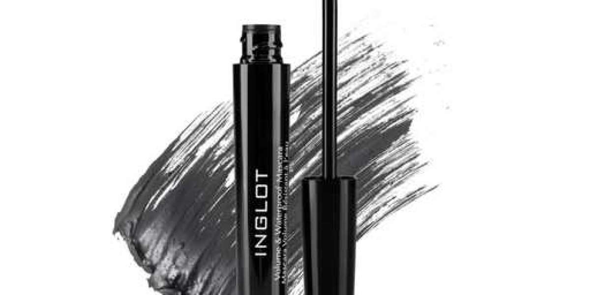 Top Benefits of Using an Affordable Eyeshadow Palette Without Compromising Quality