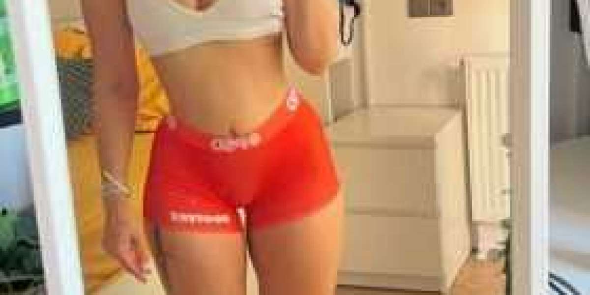 Indian Escorts In Sheikh Zayed Road	+971585792090