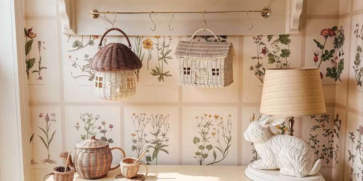 Bamboo Shades for Bathroom: Natural Simplicity Enhanced with Outdoor Curtains Style